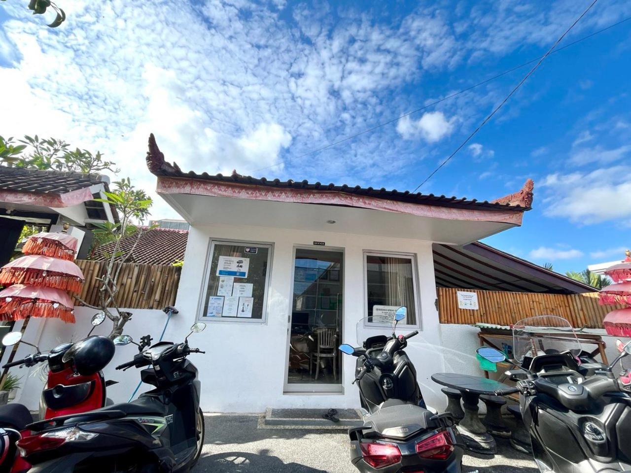 Pererenan Nengah Guest House Canggu Экстерьер фото