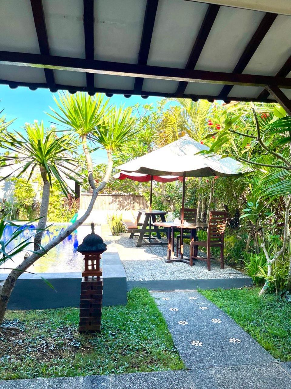 Pererenan Nengah Guest House Canggu Экстерьер фото