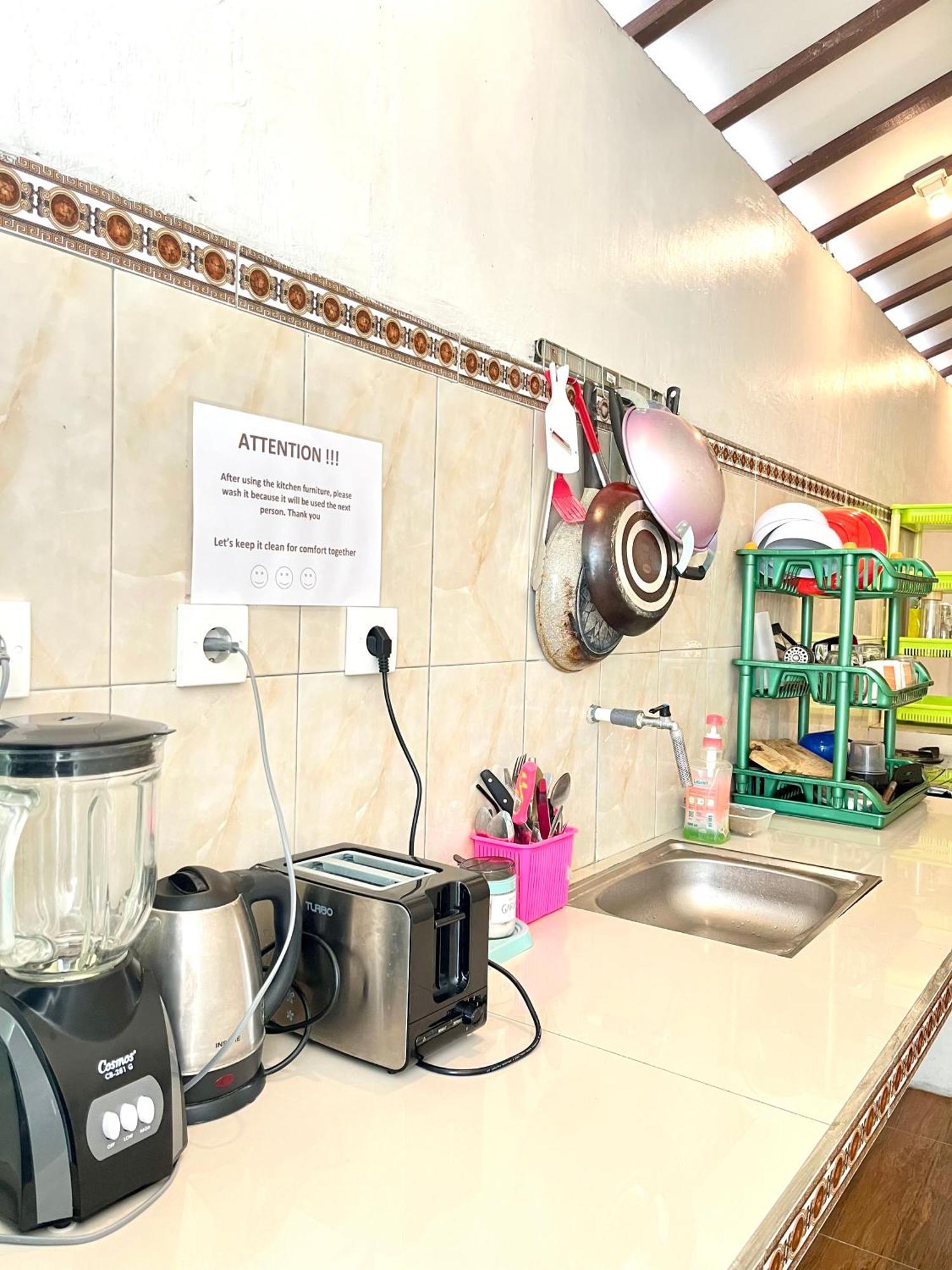 Pererenan Nengah Guest House Canggu Экстерьер фото