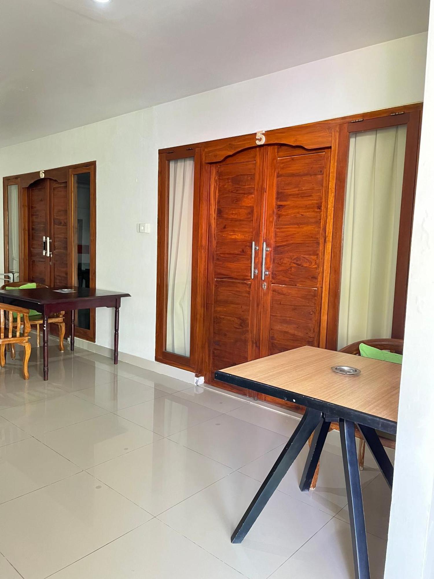 Pererenan Nengah Guest House Canggu Экстерьер фото