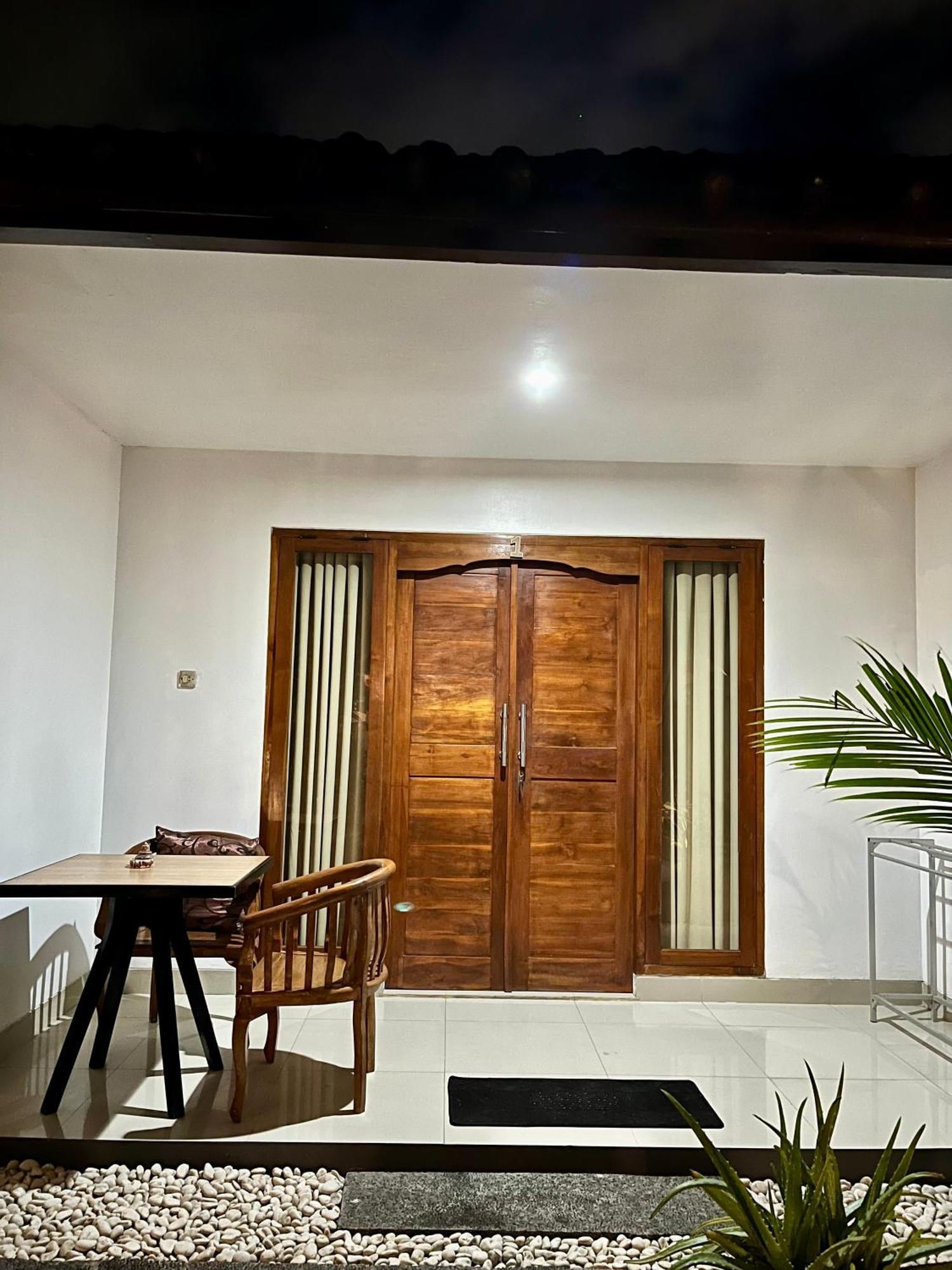 Pererenan Nengah Guest House Canggu Экстерьер фото
