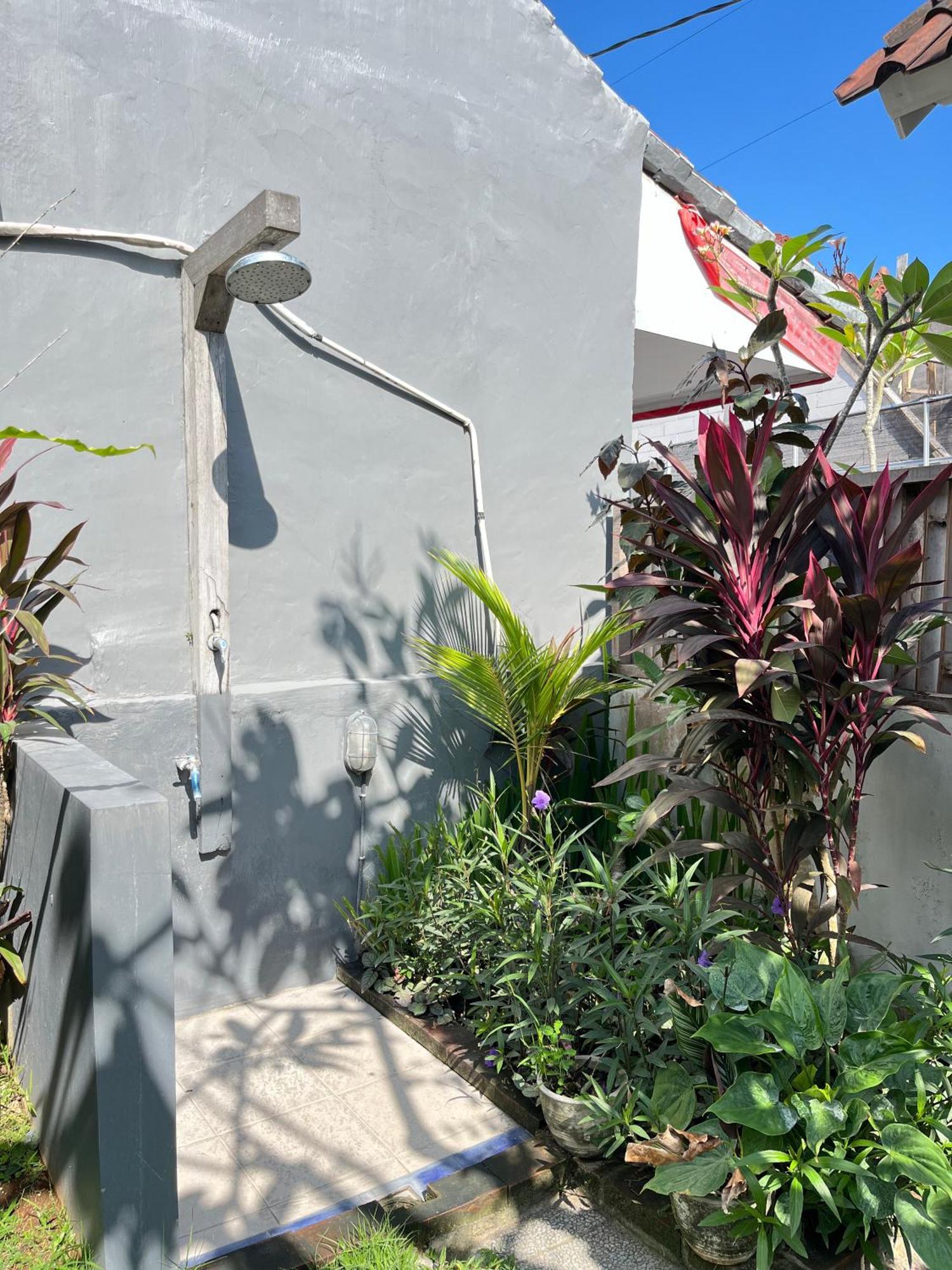 Pererenan Nengah Guest House Canggu Экстерьер фото