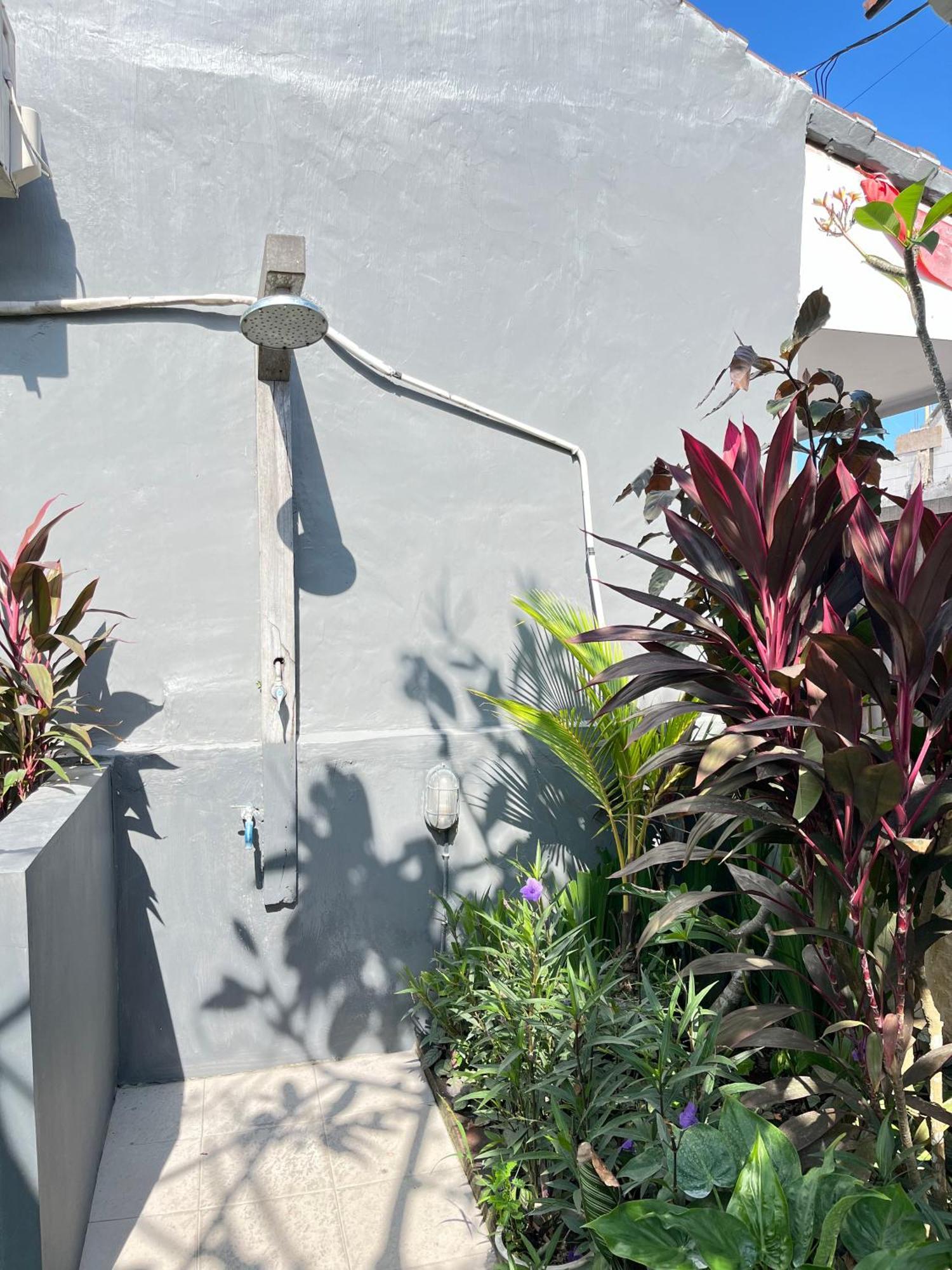 Pererenan Nengah Guest House Canggu Экстерьер фото