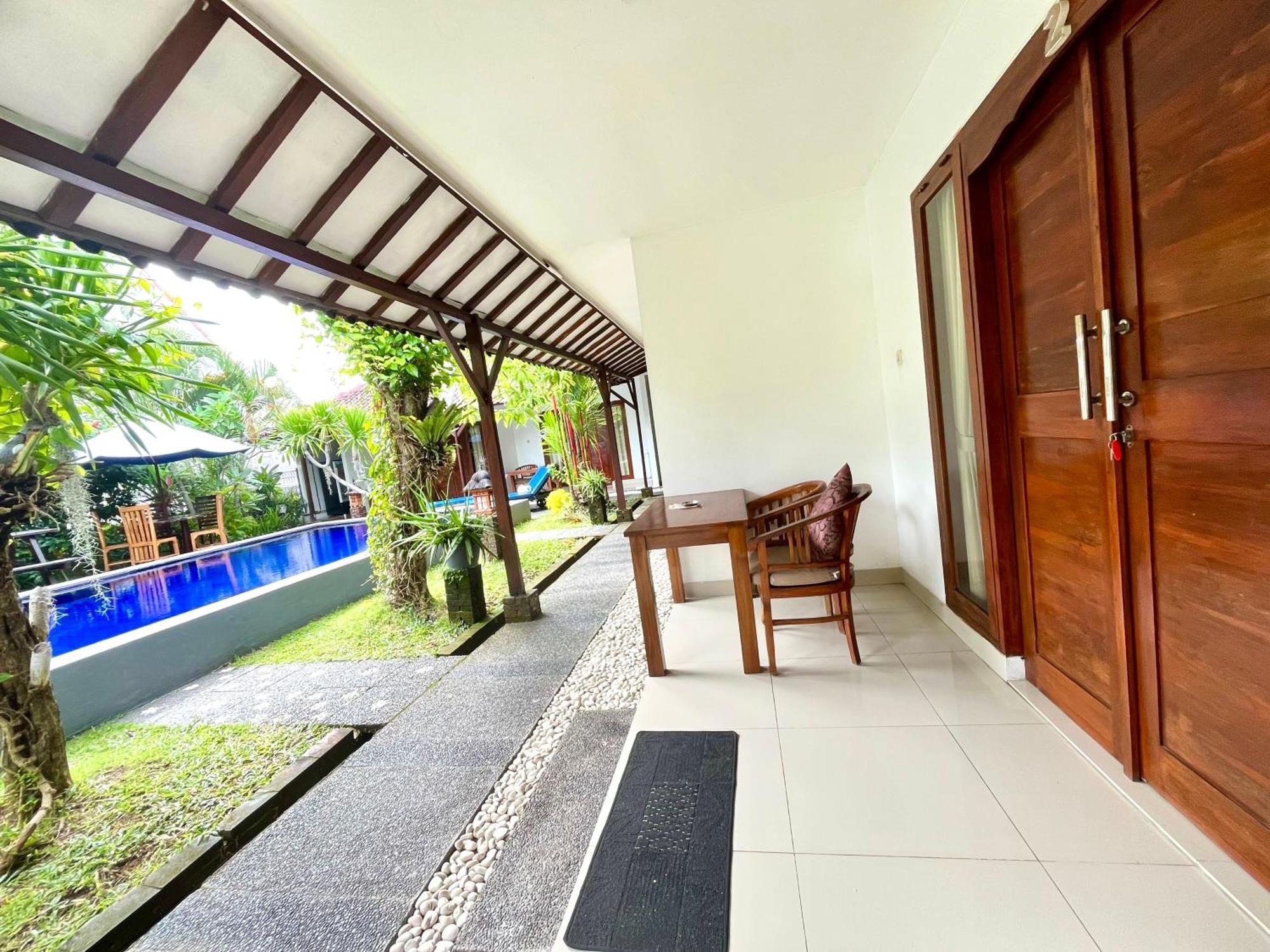 Pererenan Nengah Guest House Canggu Экстерьер фото